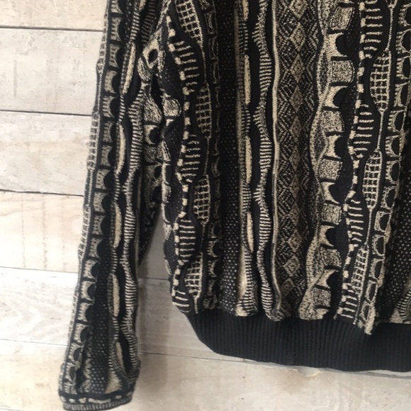 Tosani Coogi style knit faux leather and suede patchwork sweater - Picture 6 of 11